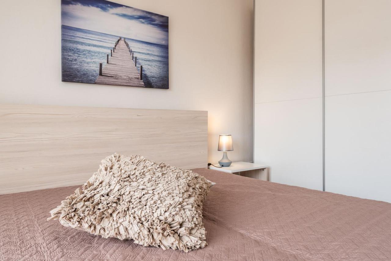 Beachfront Apartment Lostura 图兰杰 外观 照片